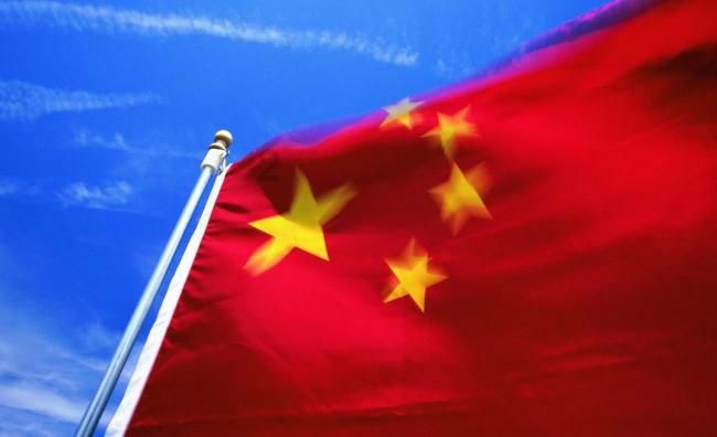 宋时轮指挥部遭空军轰炸,迷惑不已:麦克阿瑟怎么发现我在这里?